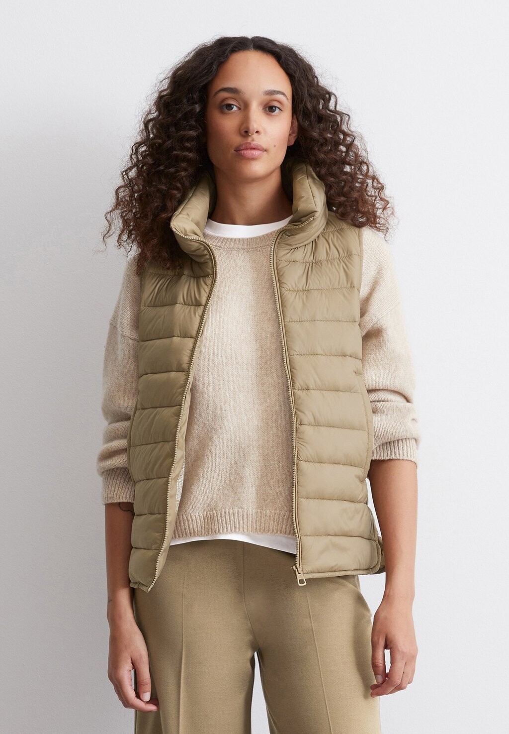 

Жилет STAND UP COLLAR WELT POCKETS Marc O'Polo, бежевый