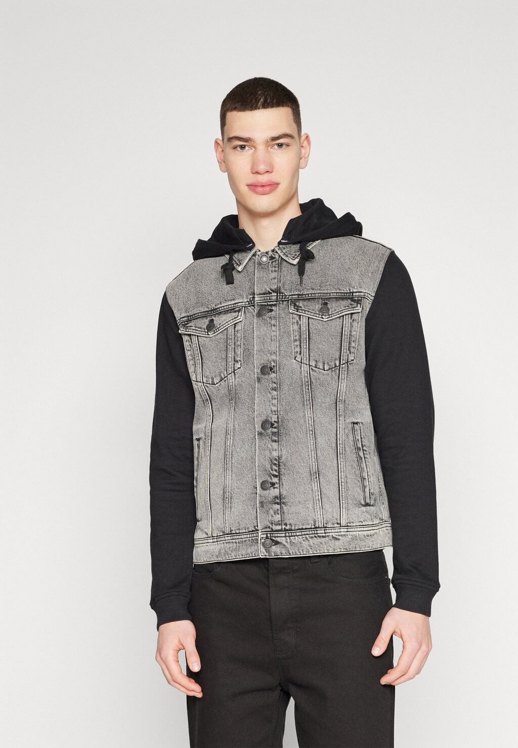 

Джинсовая куртка JJIJEAN JJJACKET Jack & Jones, черный деним