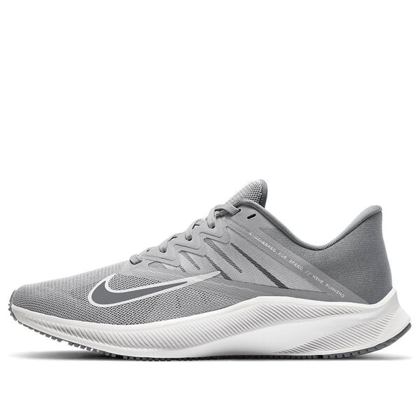 

Кроссовки квест 3 Nike, серый