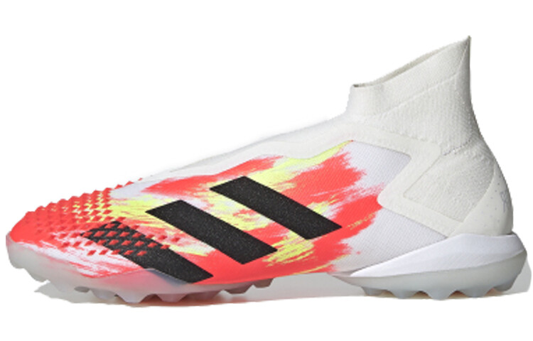 

Мужские футбольные кроссовки Adidas Predator