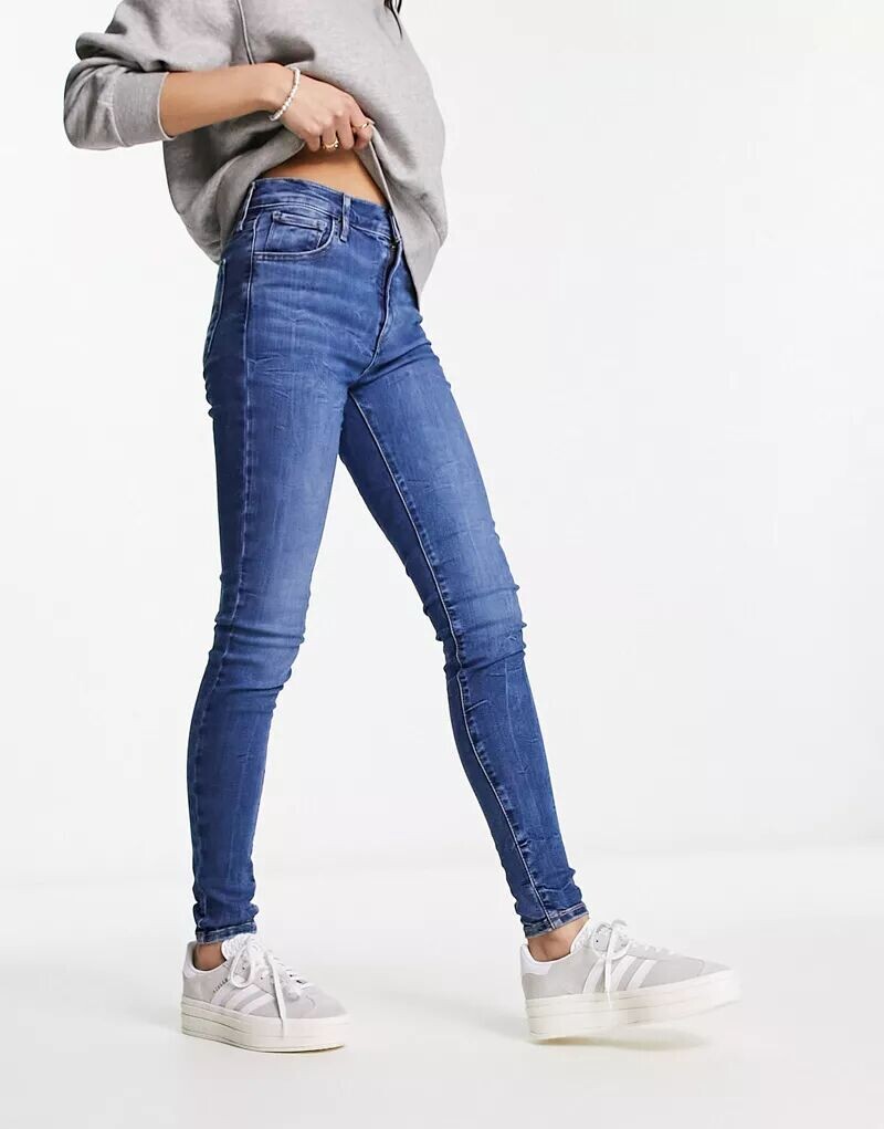 

Синие джинсы суперскинни с завышенной талией Levi's 720