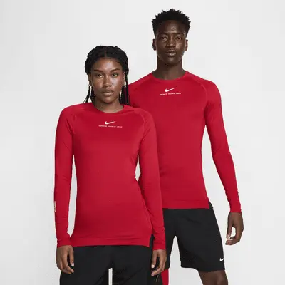 

Футболка Nike NOCTA, цвет University Red/White