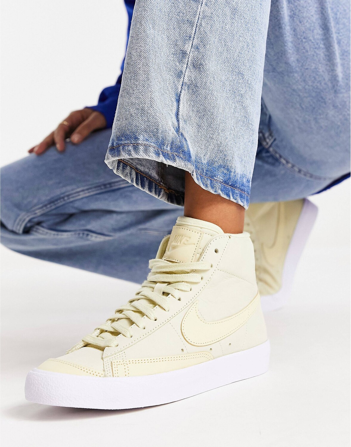 

Желтые кроссовки Nike Blazer Suede Mid '77, Желтый
