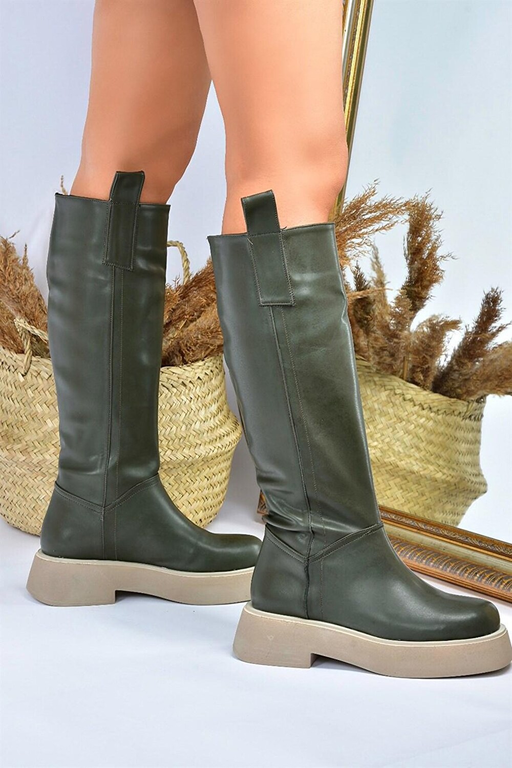 

L6101304 Женские ботинки цвета хаки Fox Shoes