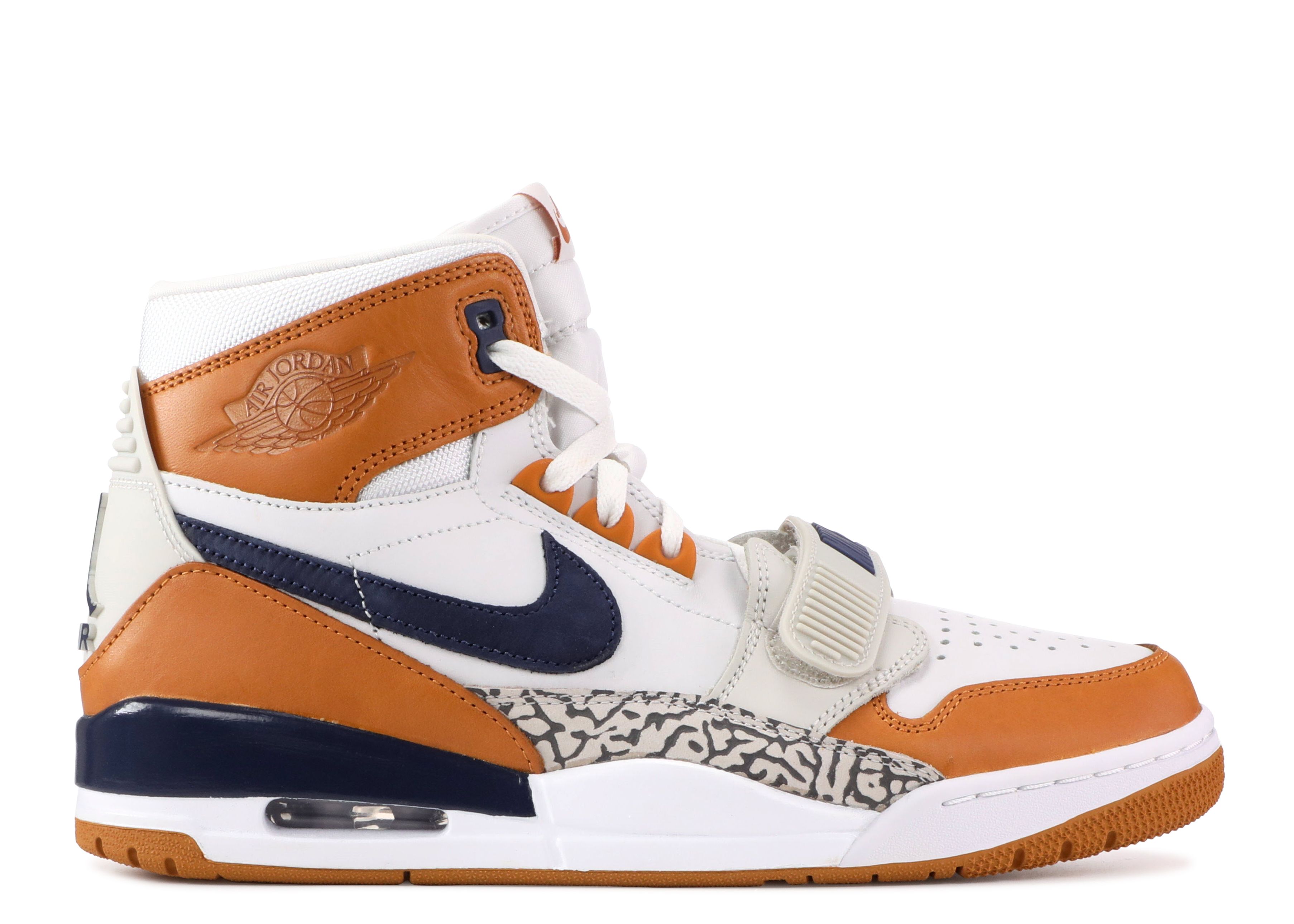 цена Кроссовки Air Jordan Just Don X Jordan Legacy 312 'Medicine Ball', коричневый