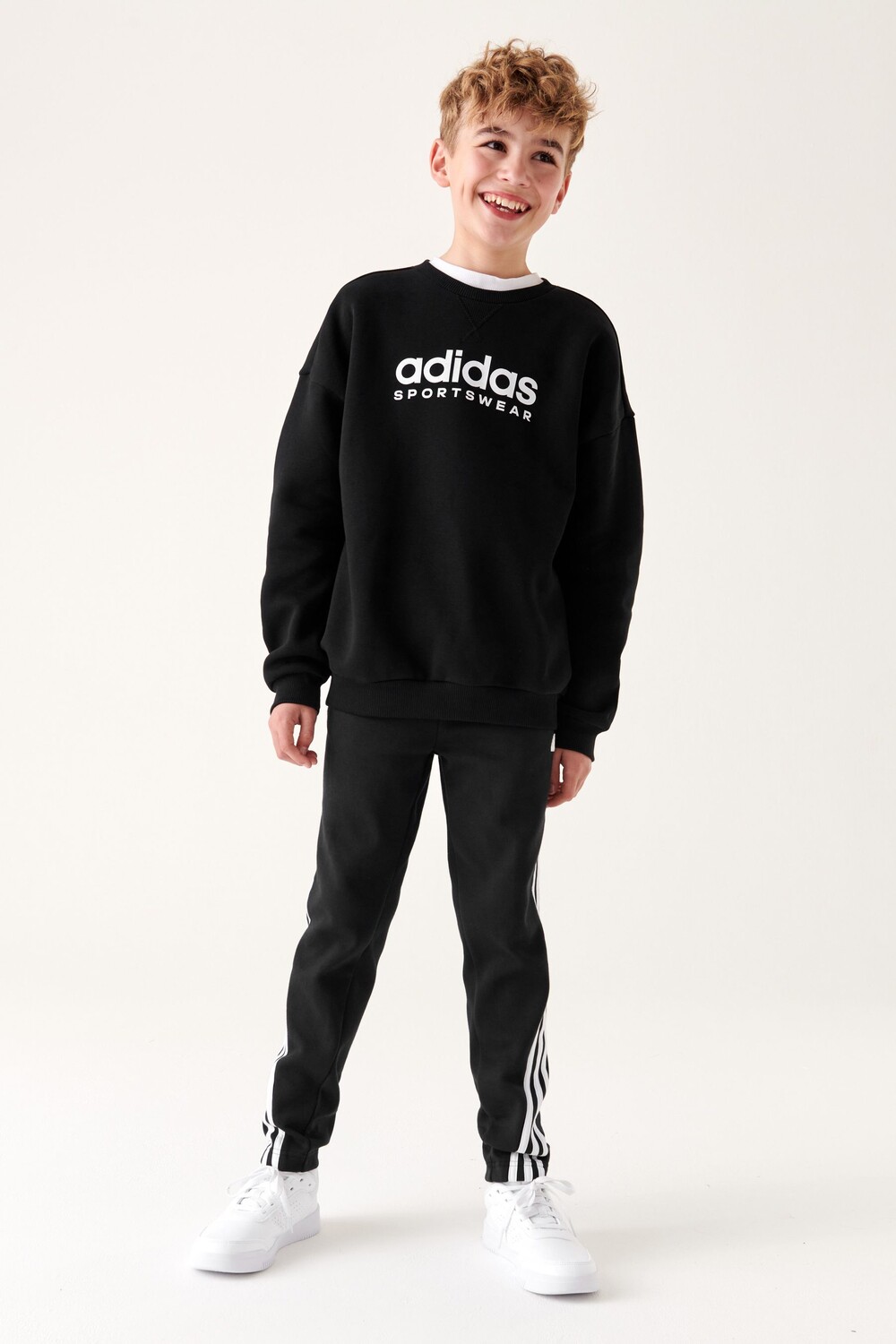 

Адидас беговые штаны adidas, черный