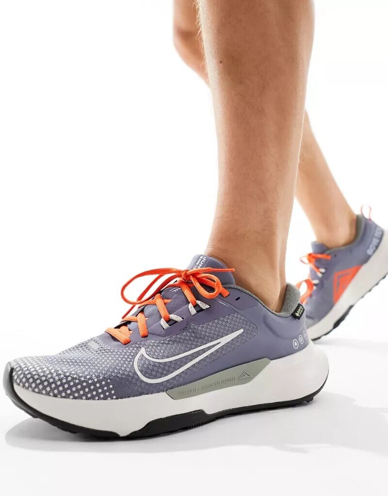 

Серые кроссовки Nike Juniper Trail 2 GTX