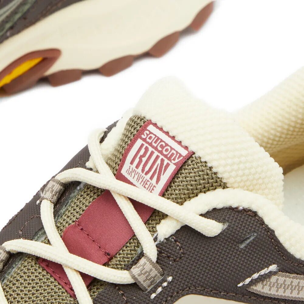 

Saucony Пик Грид, коричневый