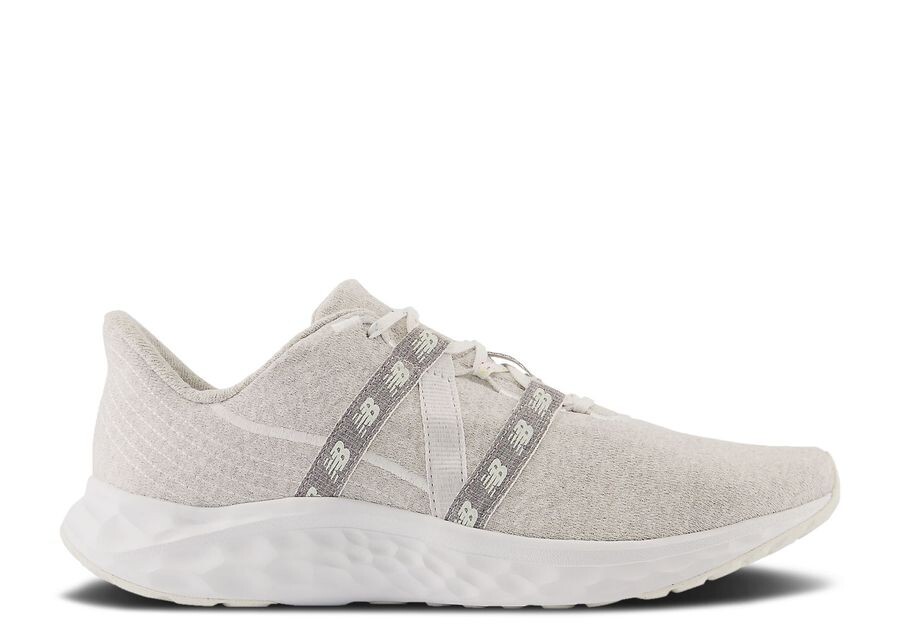 

Кроссовки New Balance New Balance Fresh Foam Arishi V4 2E Wide, цвет White Grey