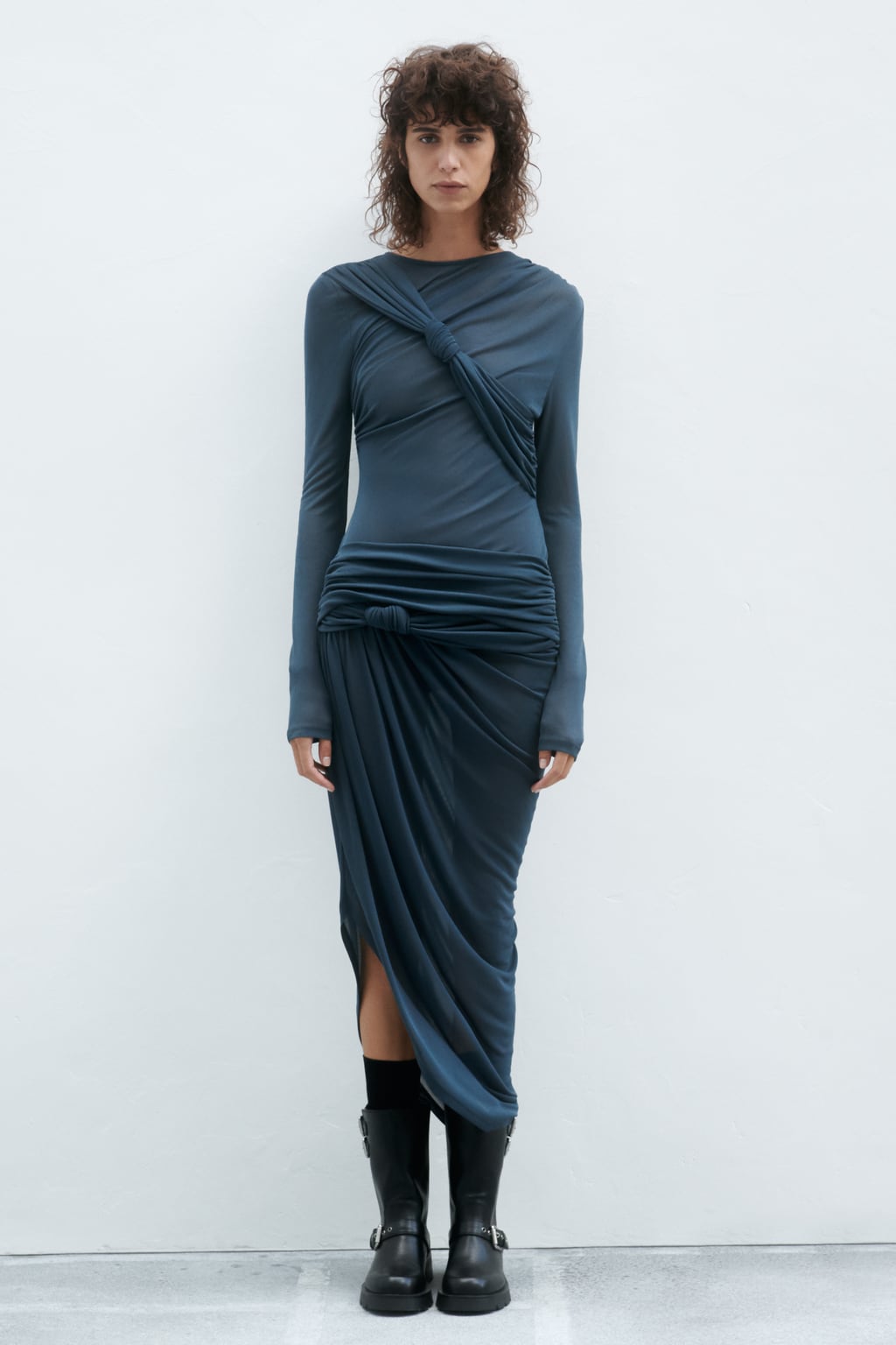 

Асимметричное платье с узлами Zw Collection ZARA, синий