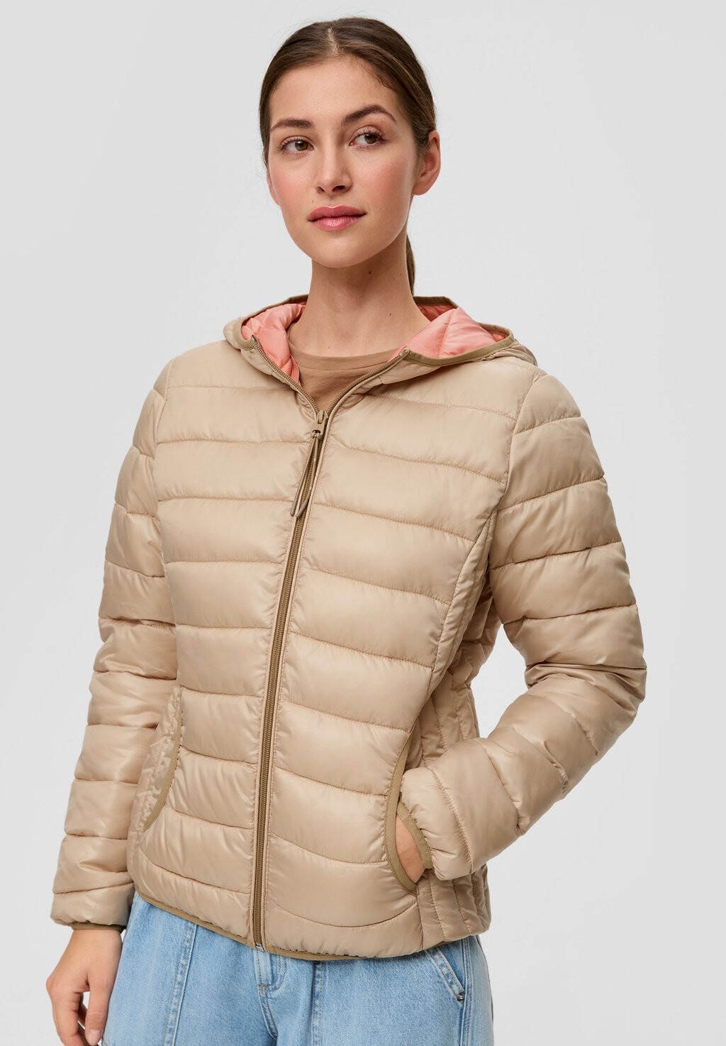 

Зимняя куртка QS, цвет beige