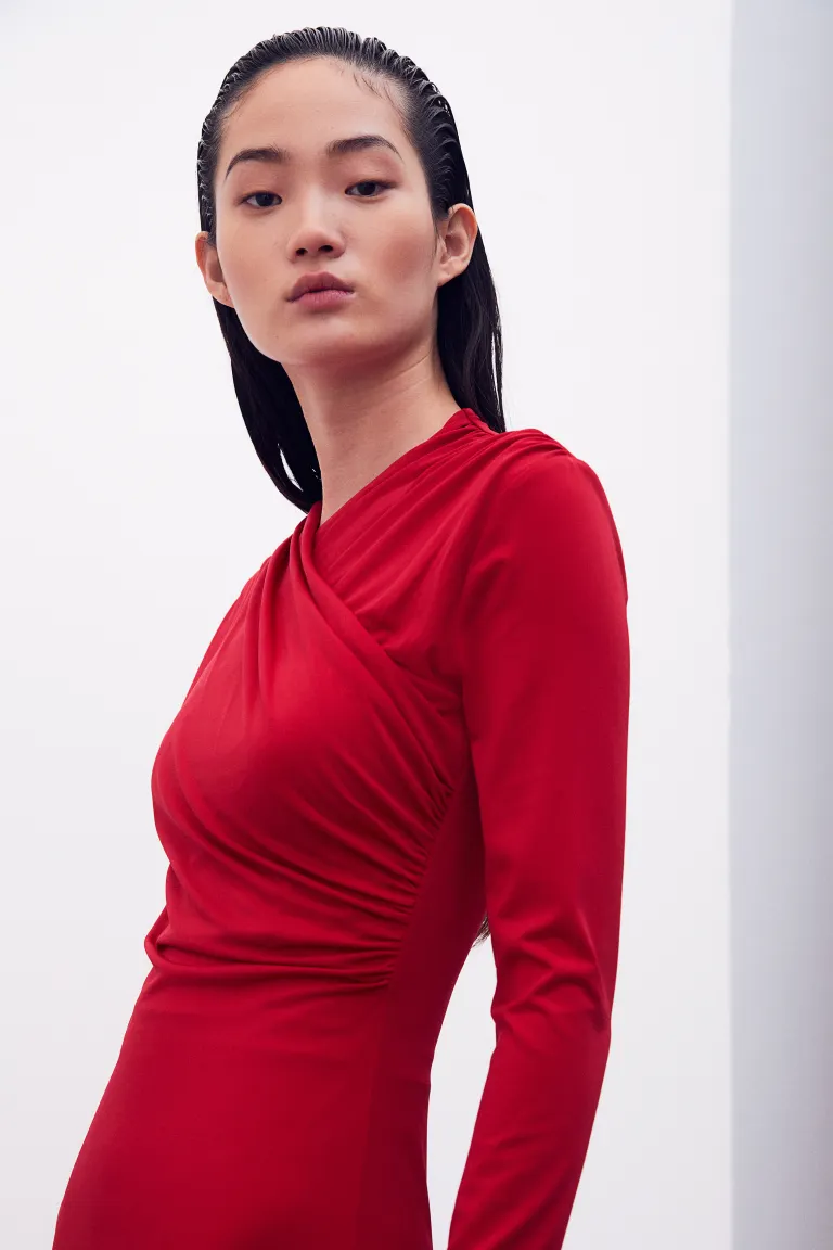 

Облегающее платье с драпировкой H&M, красный