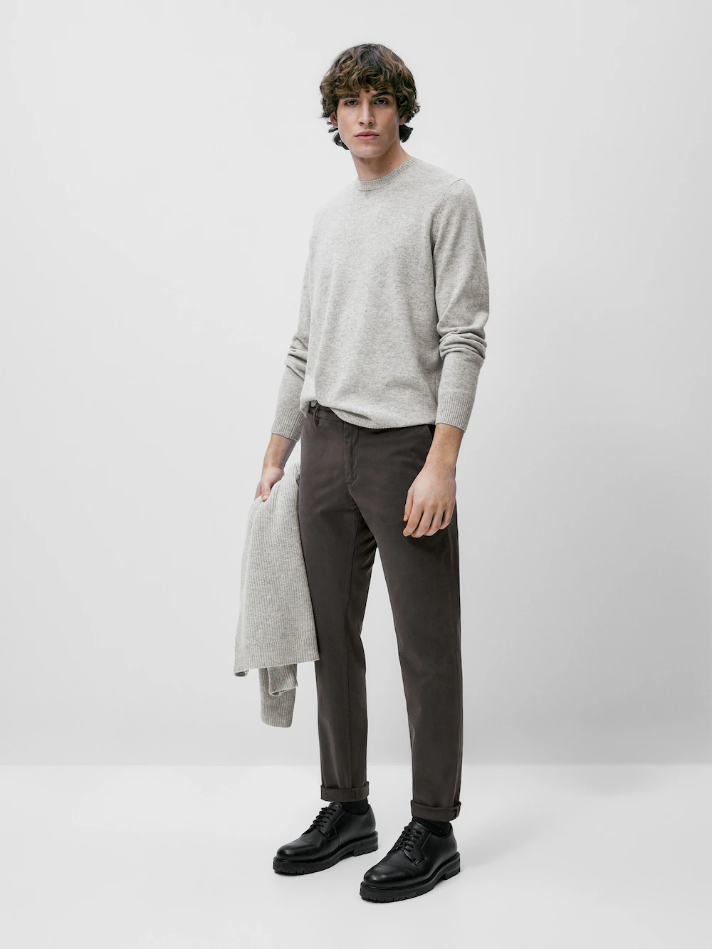 

Чинос облегающего кроя Massimo Dutti, серый