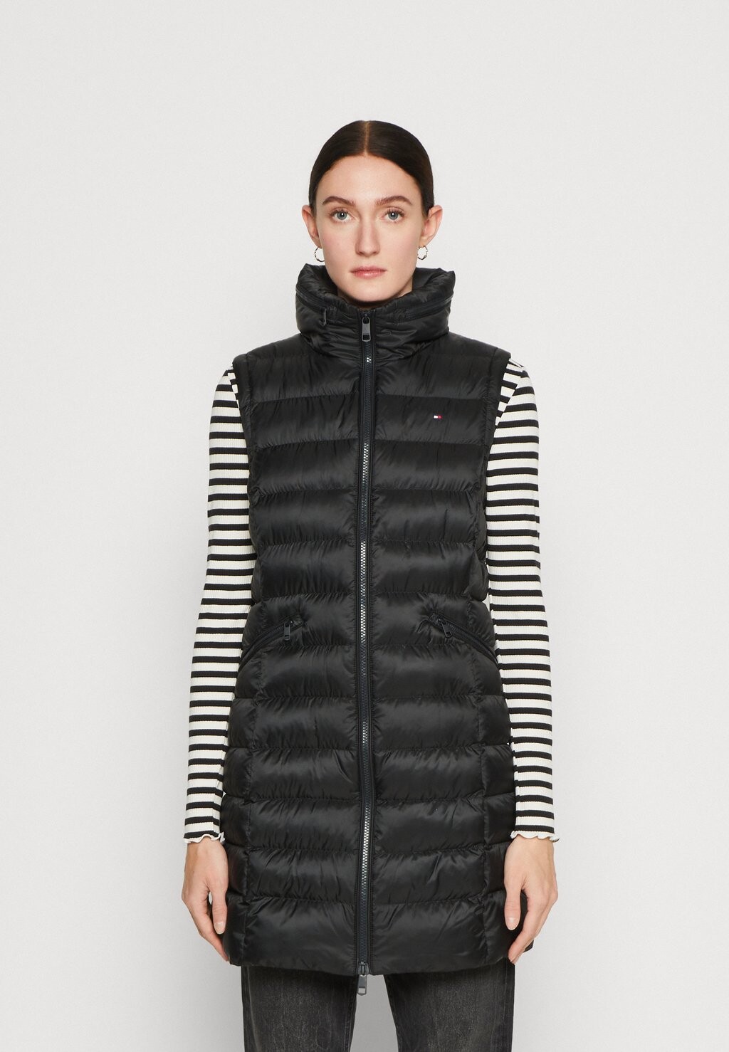 

Жилет Tommy Hilfiger, черный