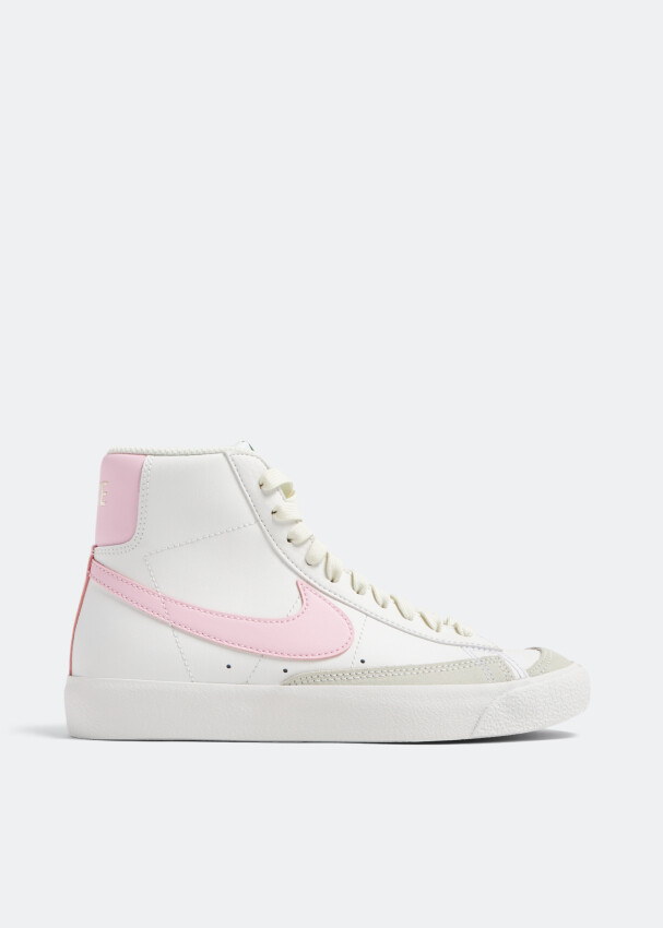

Кроссовки Nike Blazer Mid '77, белый