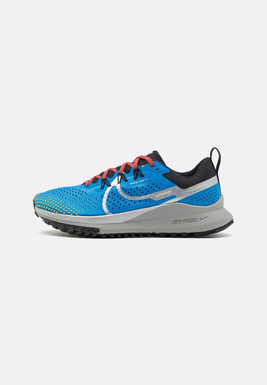 

Кроссовки Nike