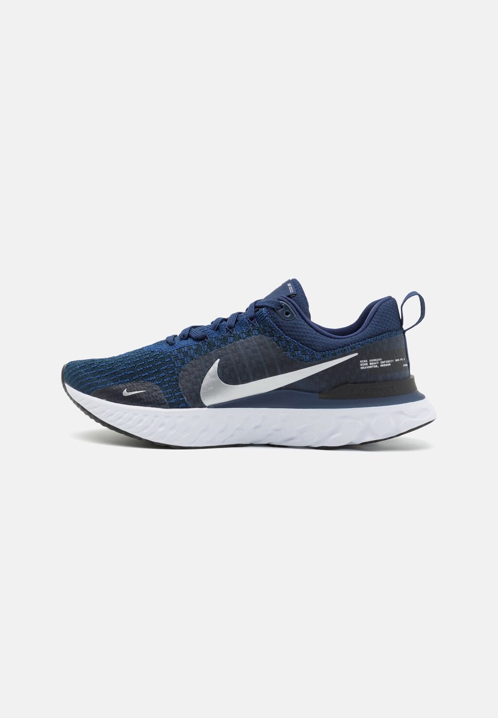 

Кроссовки Nike