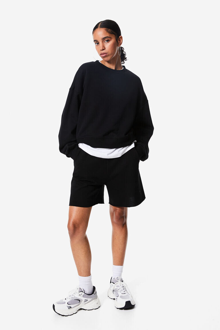 

Шорты-толстовки с вышивкой H&M, черный