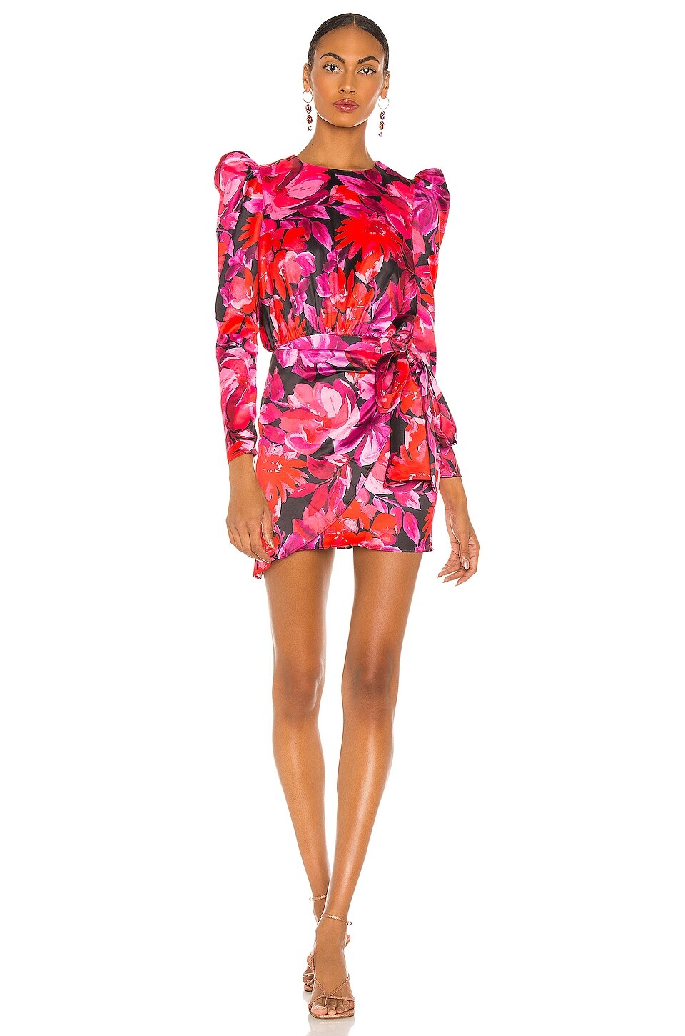 

Платье мини NBD Levigne, цвет Dark Floral
