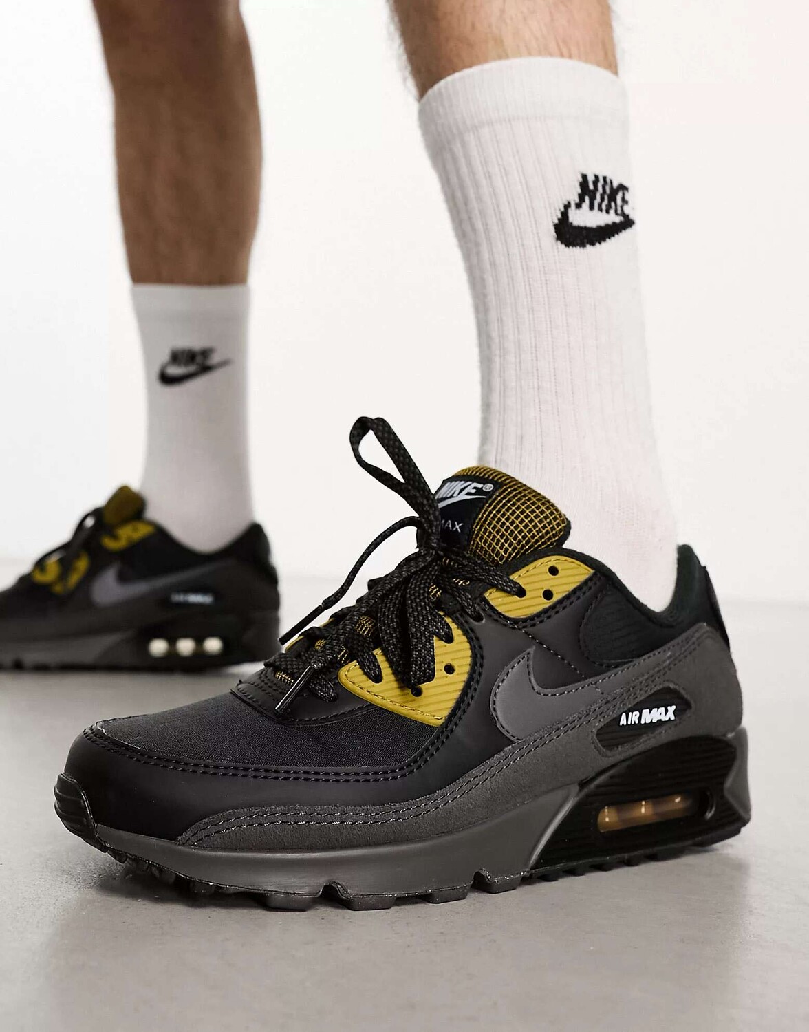 

Кроссовки Nike Air Max 90 черного и бронзового цвета, Черный
