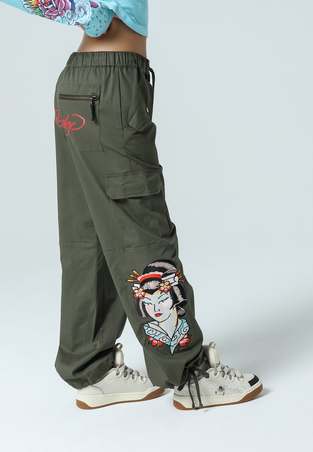 

Брюки с карманами Ed Hardy
