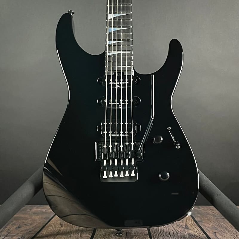 

Электрогитара Jackson American Series Soloist SL3, Ebony Fingerboard- Gloss Black