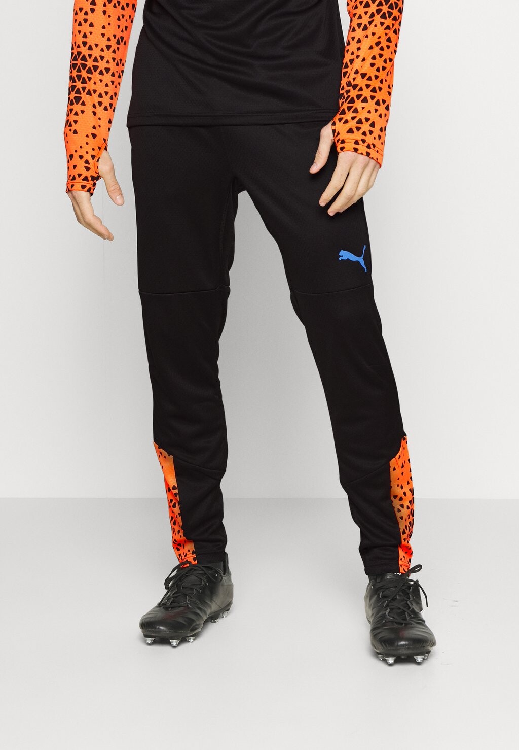 

Спортивные брюки Puma