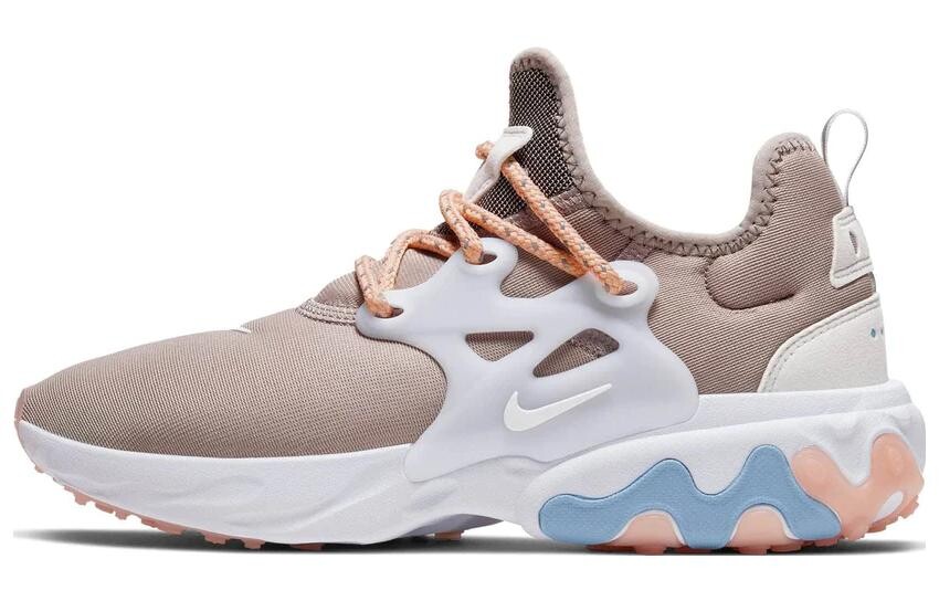 

Женская обувь Nike React Presto Lifestyle