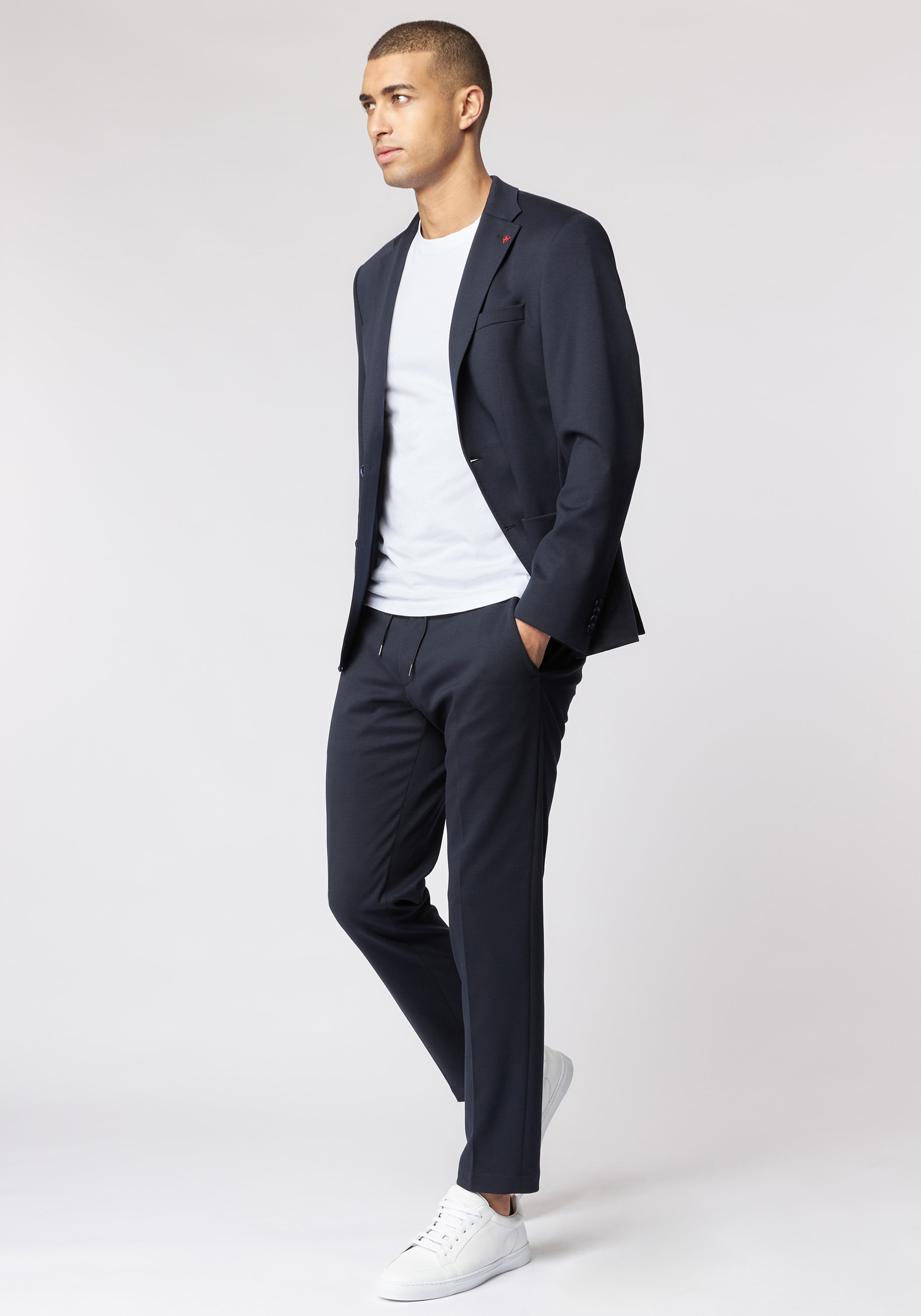 

Тканевые брюки Roy Robson nanzug Slim fit mit Tunnelzug, темно синий