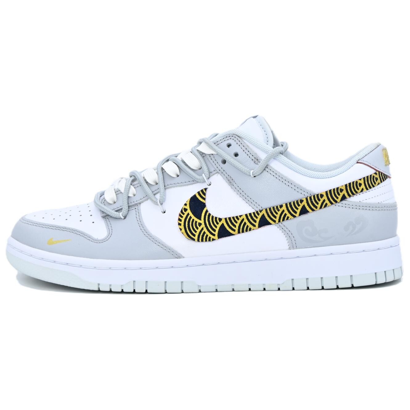 

Кроссовки Nike Dunk Skateboarding Shoes Unisex Low-top Grey/Gold/Silver, серый