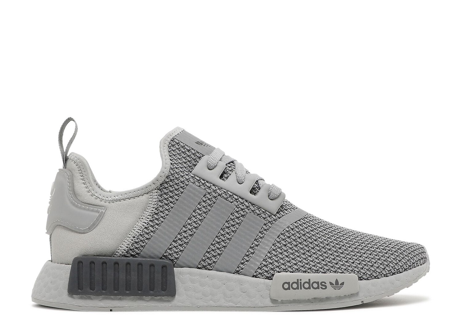 

Кроссовки adidas Nmd_R1 'Solid Grey', серый