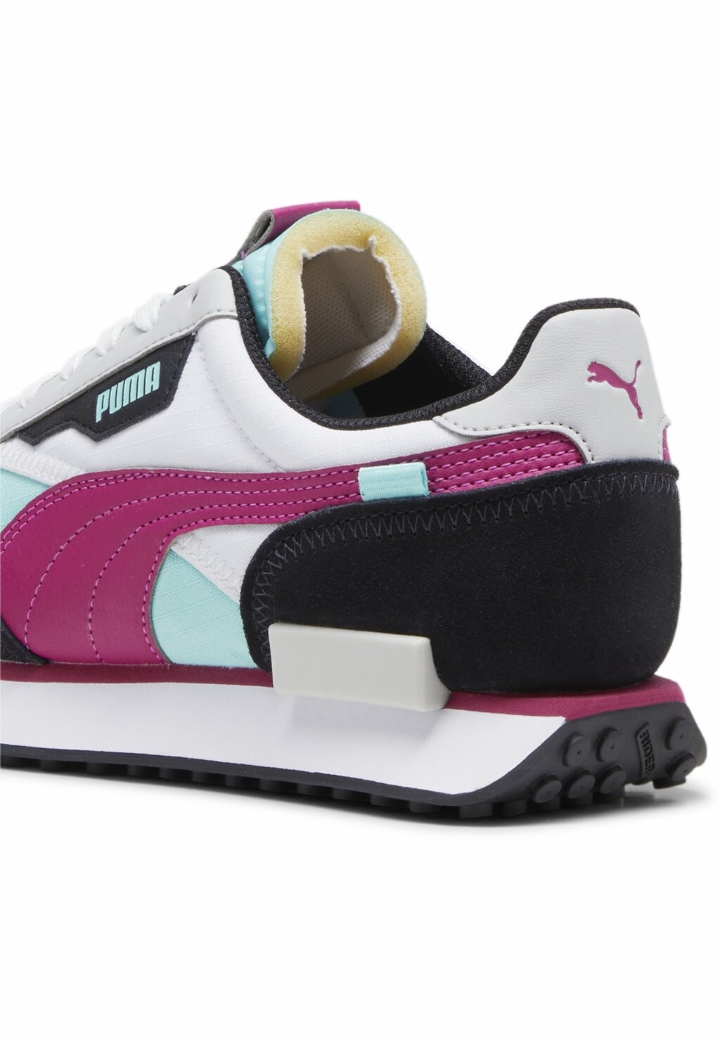 

Кроссовки FUTURE RIDER PLAY ON UNISEX Puma, зеленый