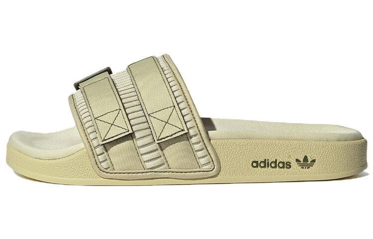 

Спортивные тапочки унисекс Adidas Originals Adilette Sports.