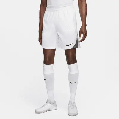

Шорты Nike Strike, цвет White/White/Iron Grey/Black