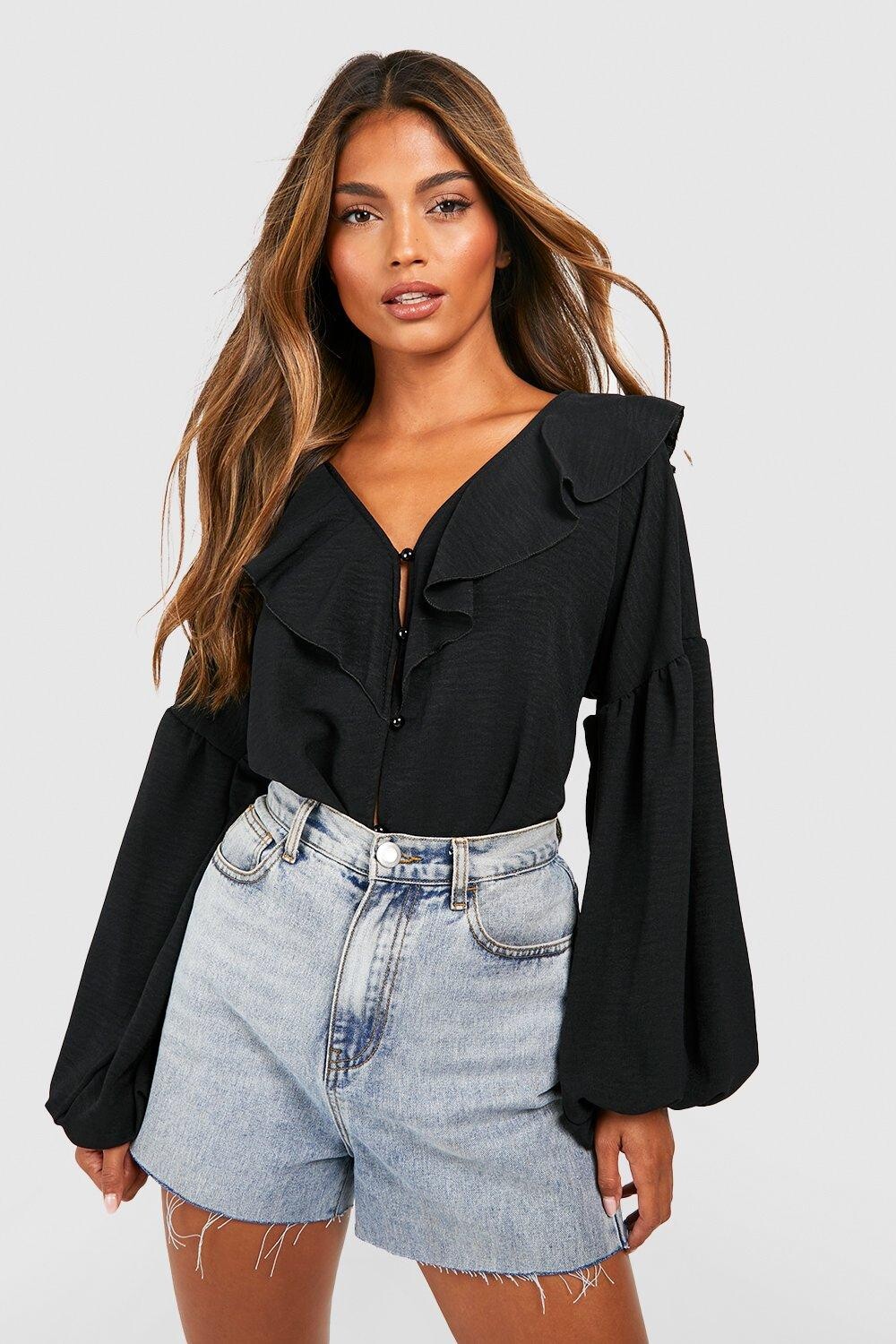 

Блузка с туфными рукавами и оборками Boohoo, черный