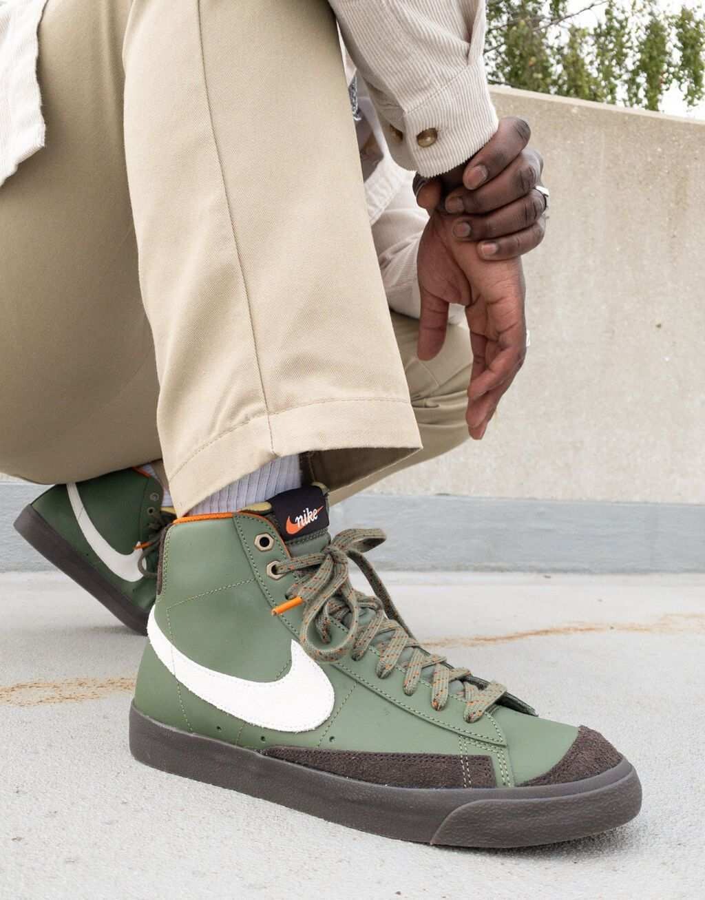 

Оливковые винтажные кроссовки Nike Blazer Mid '77 t, Зеленый