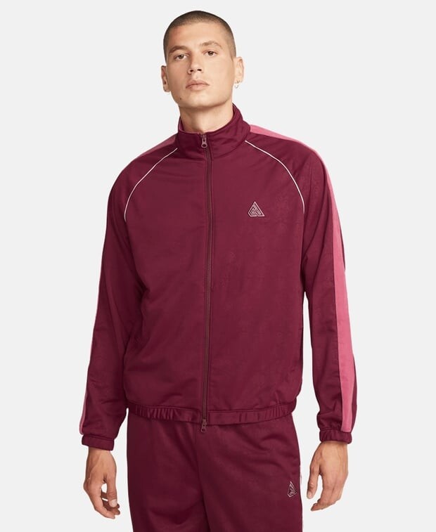 

Функциональная куртка Nike, ежевика