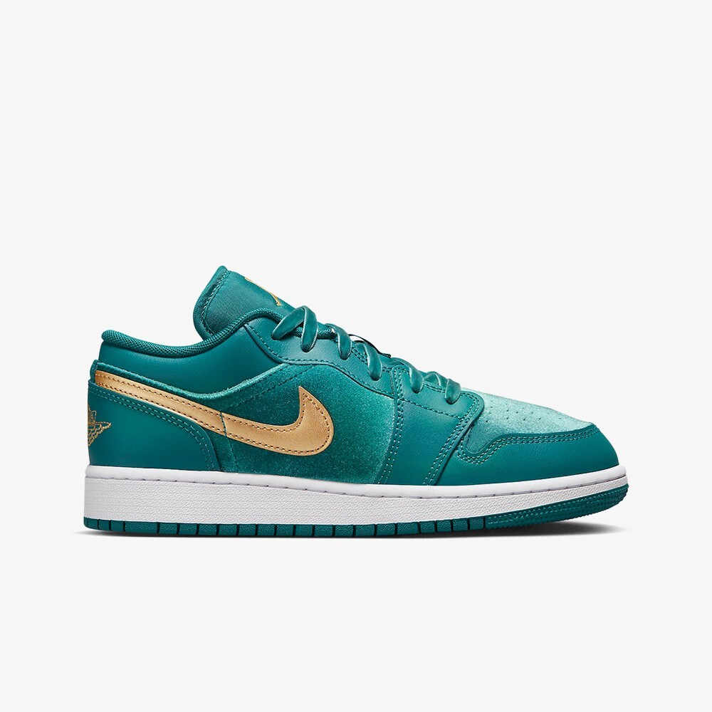 

Кроссовки 1 Low SE 'Velvet Geode Teal' Jordan, мультиколор