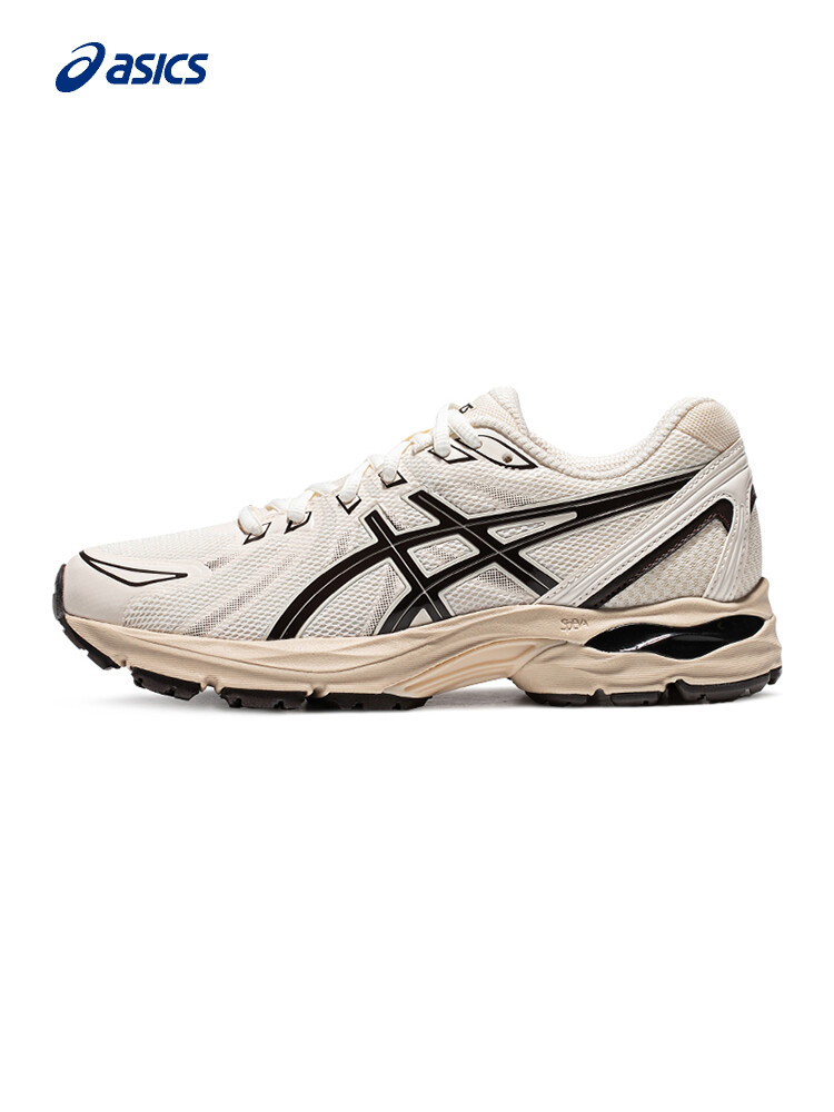 

Кроссовки спортивные женские Asics Gel-FLux CN, белый / черный