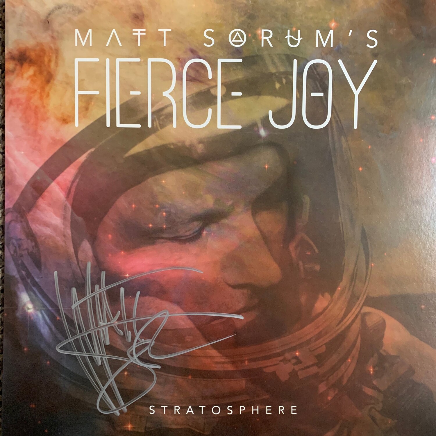 

Виниловая пластинка Matt Sorum'S Fierce Joy Stratosphere (Autographed - Creased Cover)