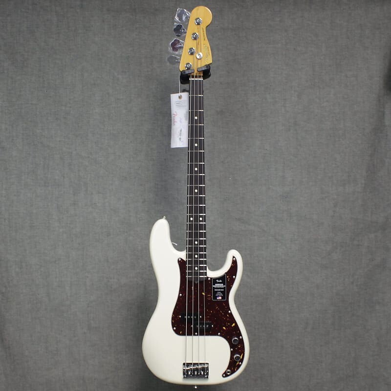 

Басс гитара Fender American Professional II Precision Bass- Rosewood Fretboard Olympic White