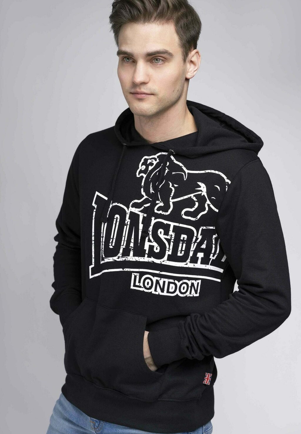 

Толстовка с капюшоном Lonsdale, черный