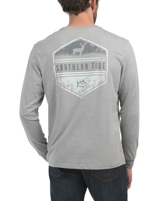 

Футболка с длинным рукавом и шестигранной отделкой Deer Southern Tide, цвет Quarry