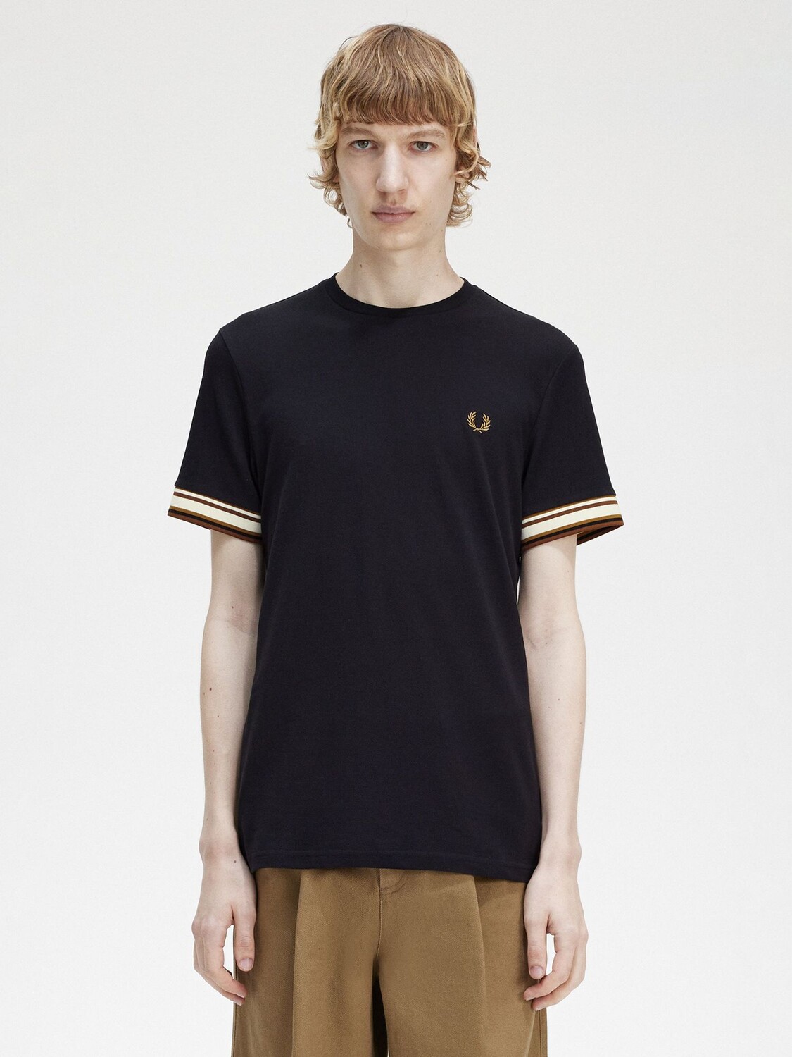 

Футболка из пике с ярким краем Fred Perry, черная, Черный