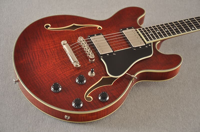 

Электрогитара Eastman T484 Thinline Archtop Electric Guitar Seymour Duncan