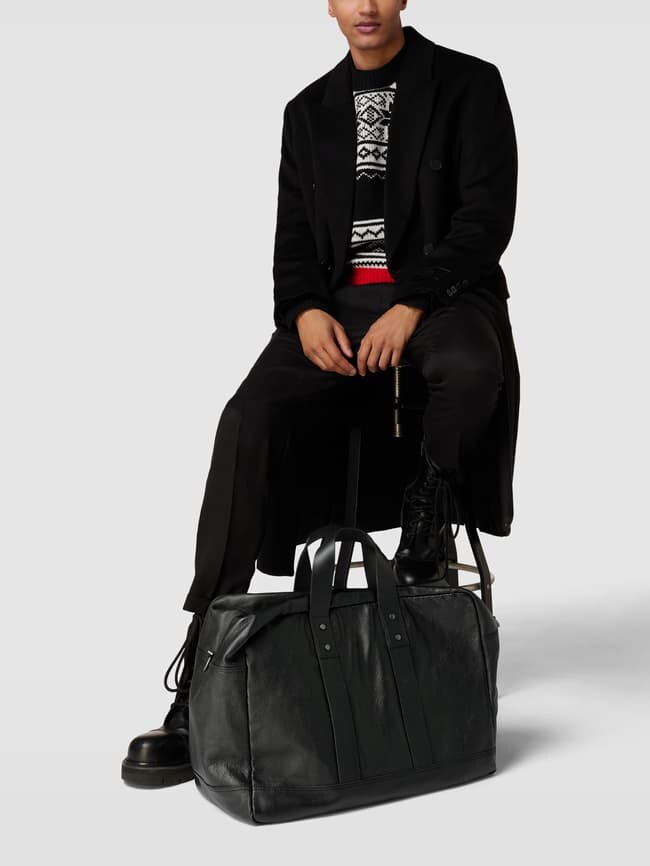 

Выходной с короткими ручками Esprit, черный