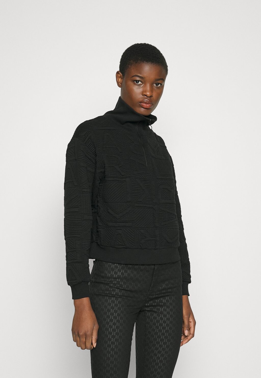 

Толстовка ATHLEISURE QUILTED ZIP UP KARL LAGERFELD, черный