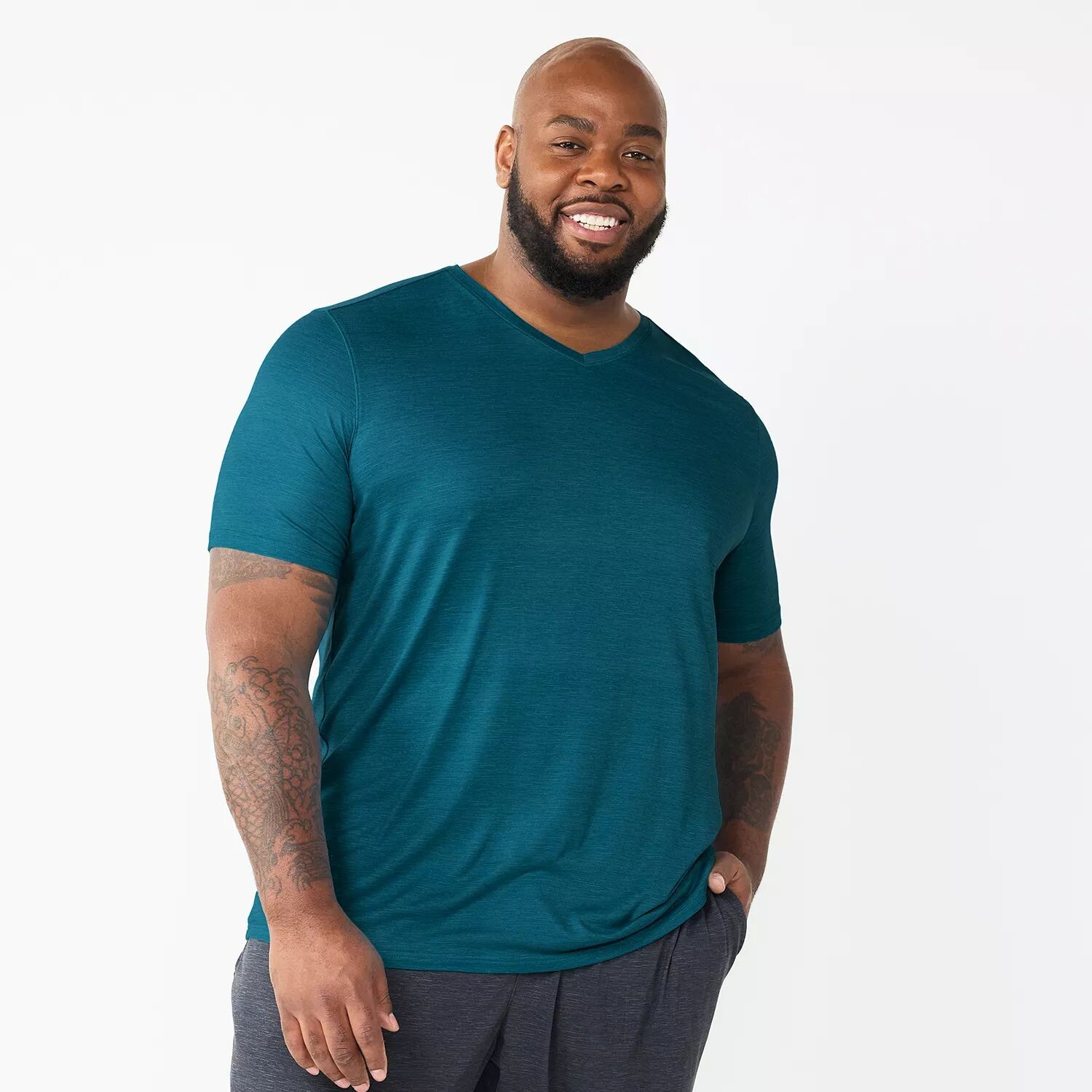 

Очень мягкая футболка с V-образным вырезом Big & Tall Sonoma Goods For Life