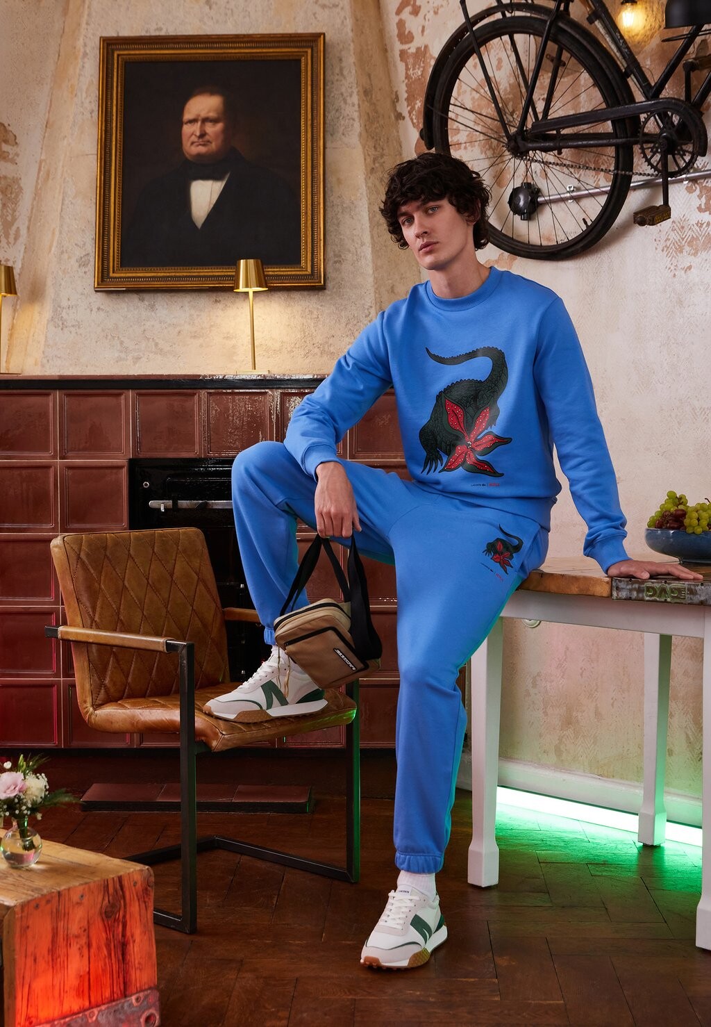 

Толстовка Lacoste