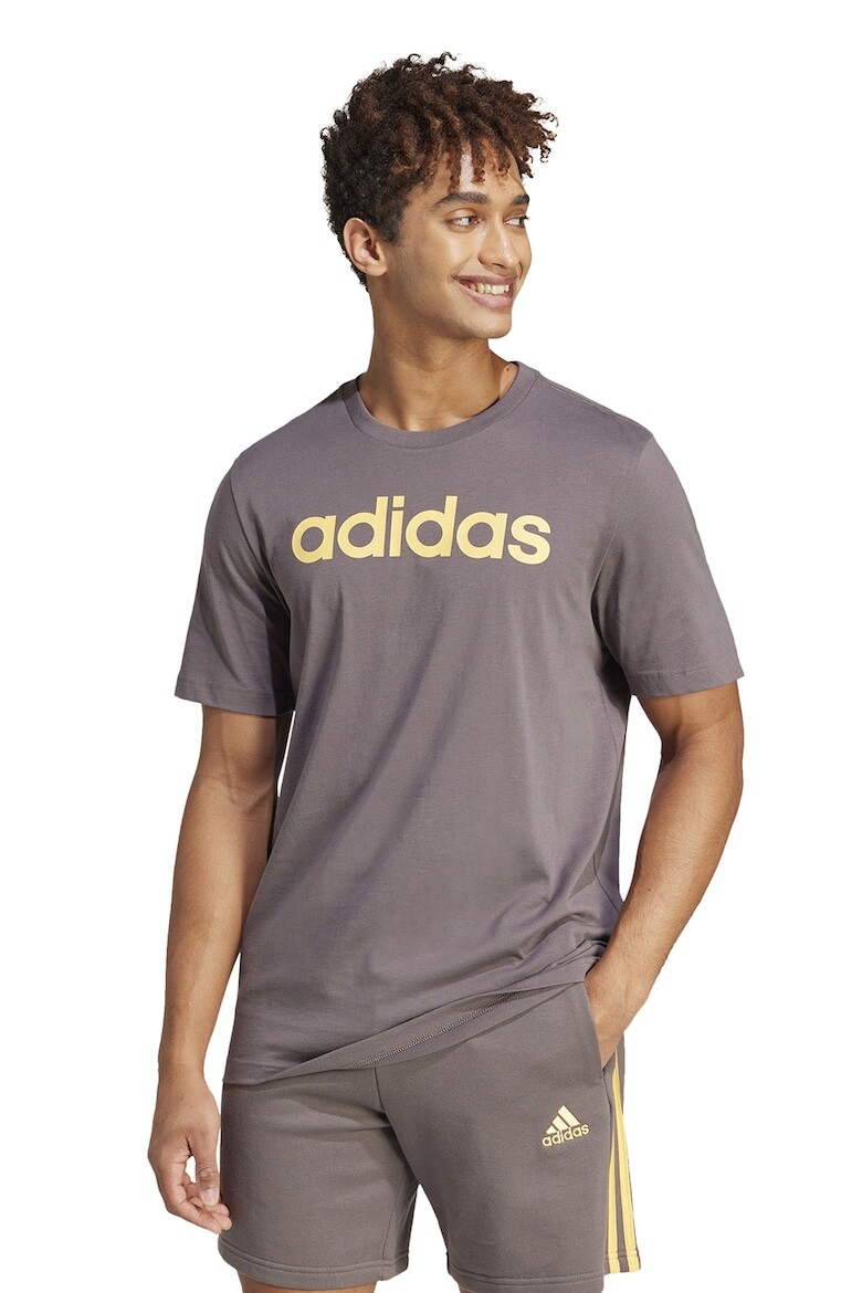

Футболка Essentials с логотипом Adidas Sportswear, желтый